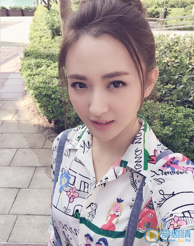 徐小飒生活照 徐小飒高清写真_徐小飒高清剧照