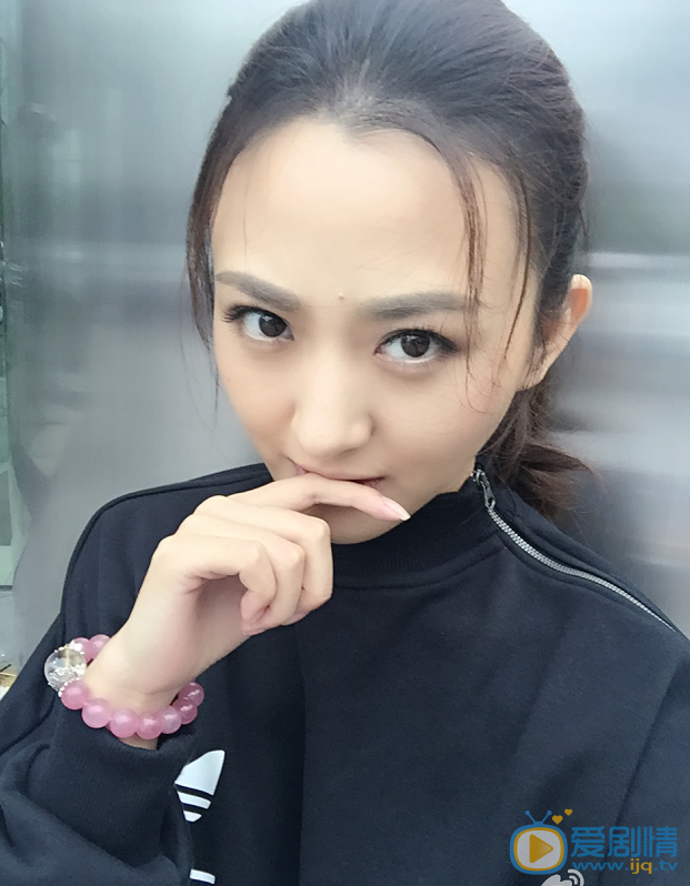 徐小飒生活照 徐小飒高清写真_徐小飒高清剧照