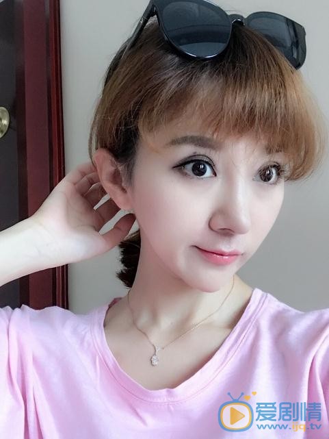 盛堂娜生活照 盛堂娜高清写真_盛堂娜高清剧照