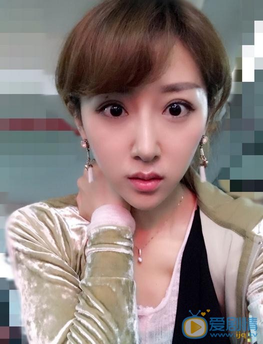 盛堂娜生活照 盛堂娜高清写真_盛堂娜高清剧照