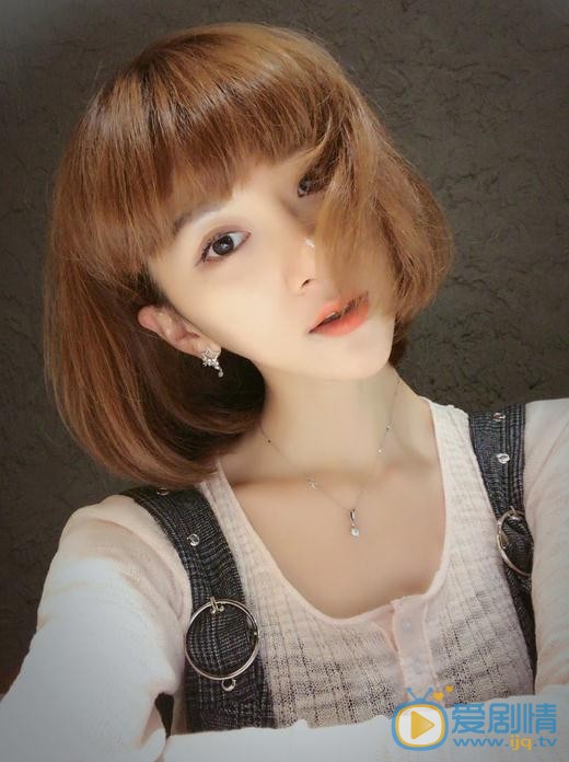 盛堂娜生活照 盛堂娜高清写真_盛堂娜高清剧照
