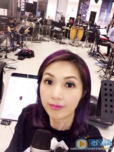 杨千嬅生活照 杨千嬅高清写真_杨千嬅高清剧照