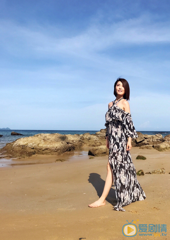 徐洁儿海滩写真 徐洁儿高清写真_徐洁儿高清剧照