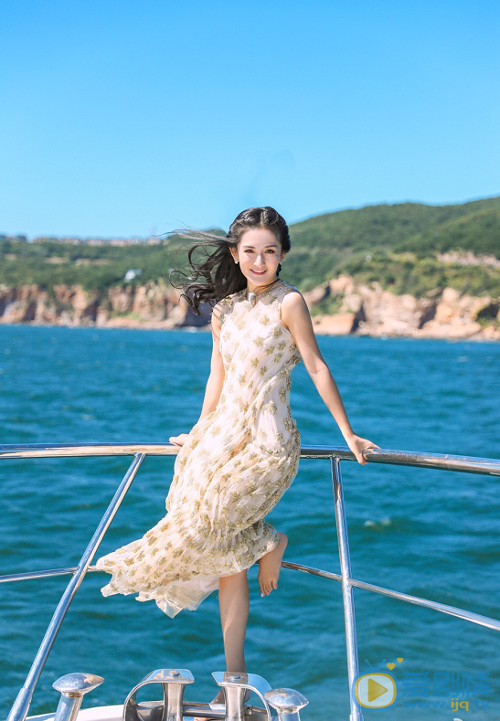 谢娜街拍写真 谢娜高清写真_谢娜高清剧照