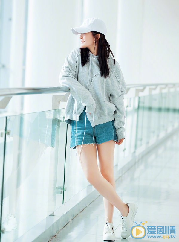 谢娜街拍写真 谢娜高清写真_谢娜高清剧照