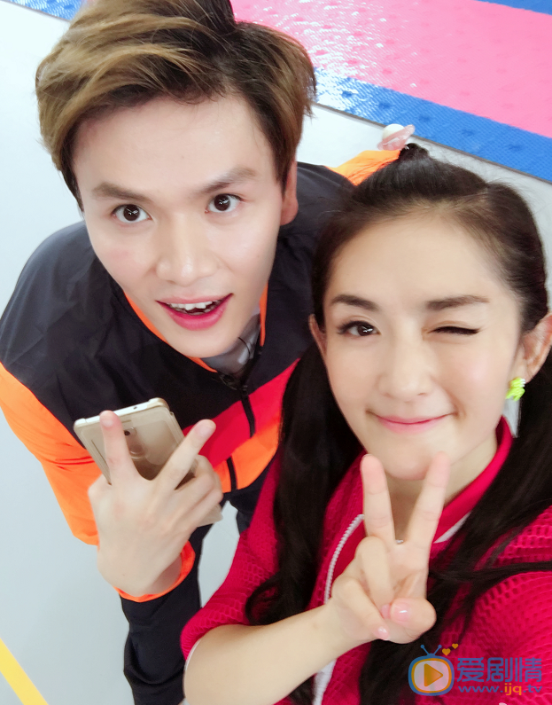 谢娜卖萌照 谢娜高清写真_谢娜高清剧照