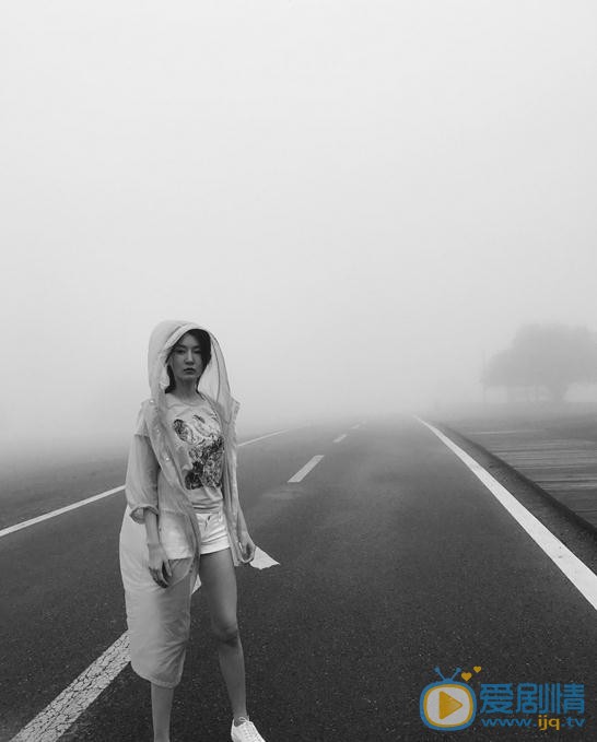刘璐雾色写真 刘璐高清写真_刘璐高清剧照