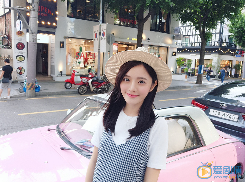 林妍柔街拍写真 林妍柔高清写真_林妍柔高清剧照