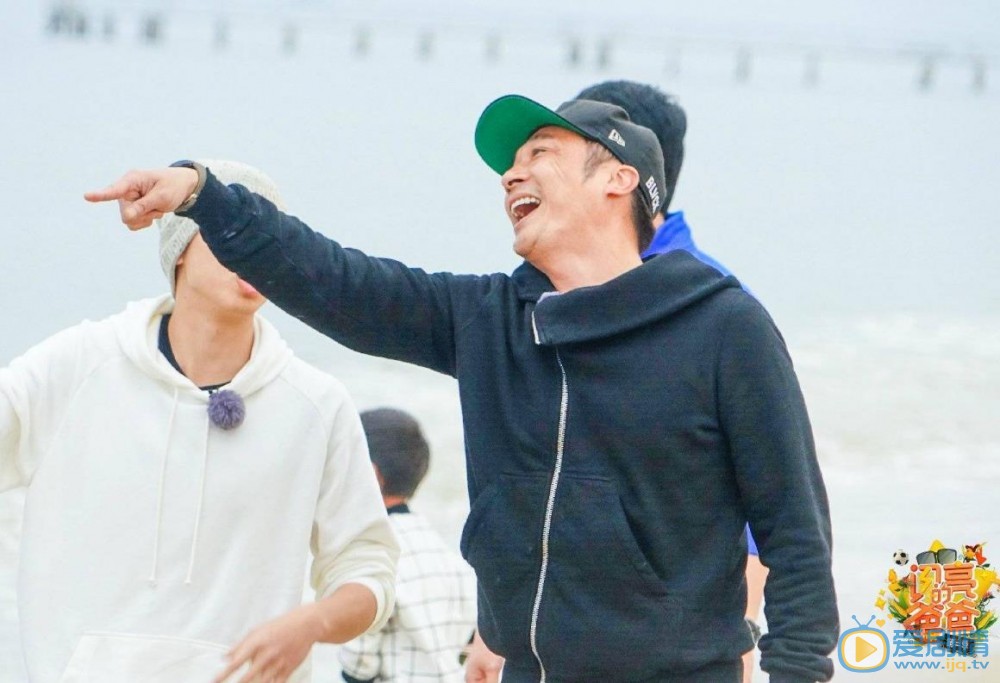 吴镇宇综艺节目照 吴镇宇高清写真_吴镇宇高清剧照