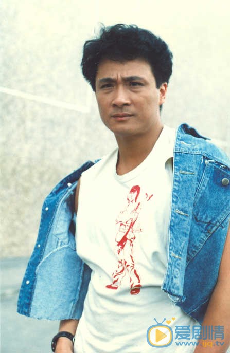 吴镇宇早期青涩照 吴镇宇高清写真_吴镇宇高清剧照