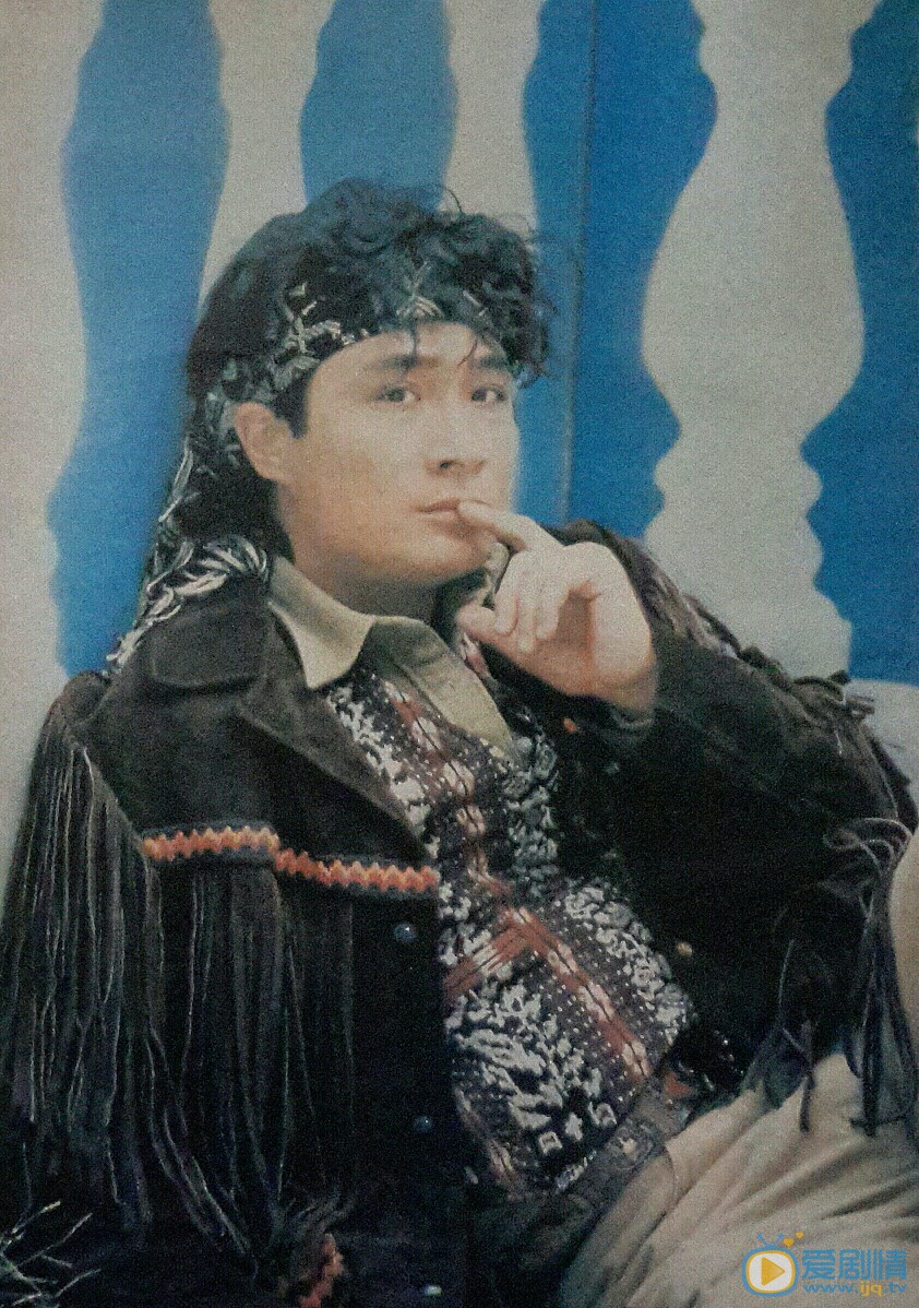 吴镇宇早期青涩照 吴镇宇高清写真_吴镇宇高清剧照