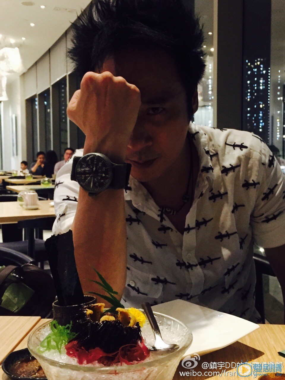 吴镇宇生活照 吴镇宇高清写真_吴镇宇高清剧照