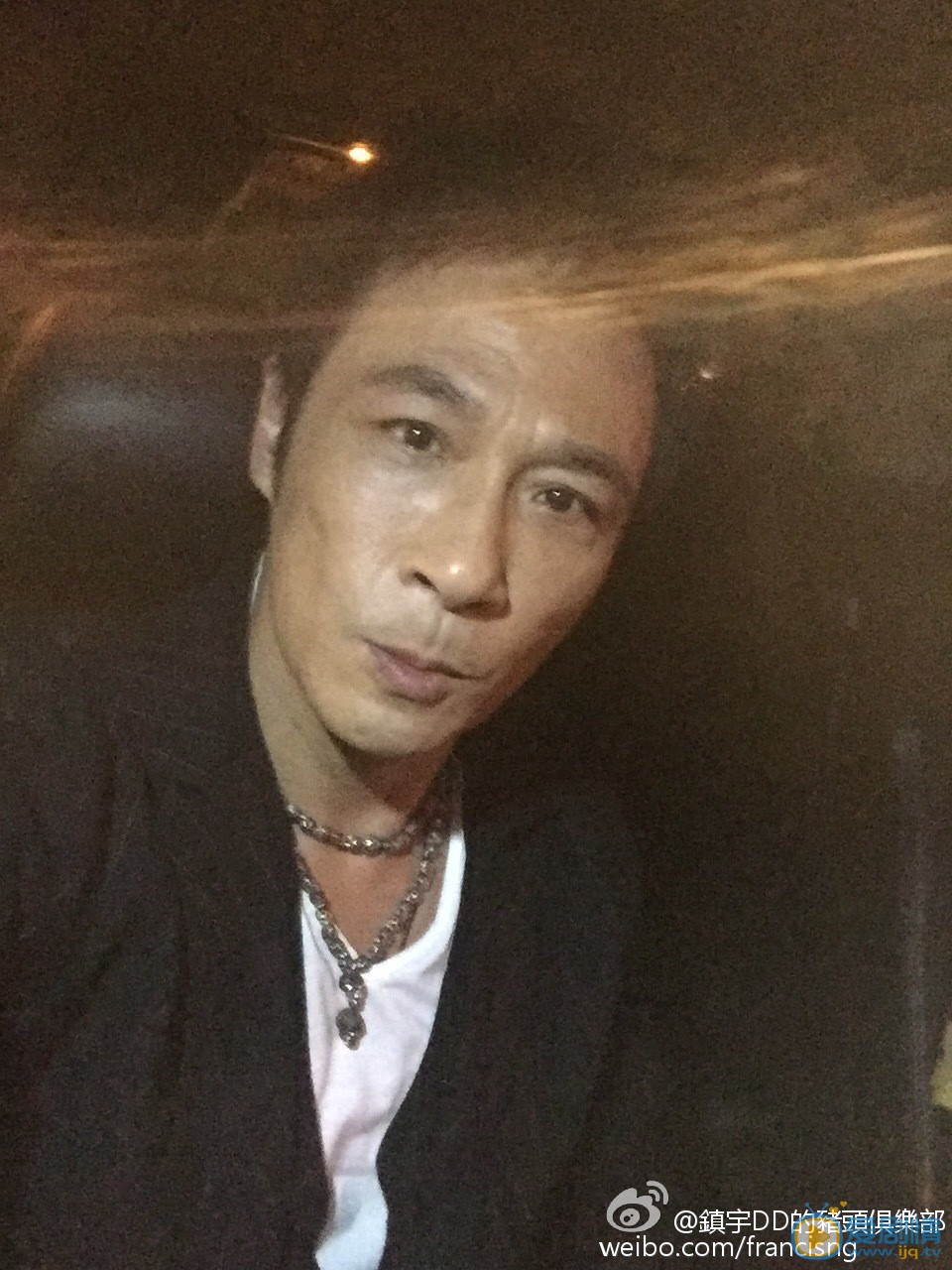 吴镇宇生活照 吴镇宇高清写真_吴镇宇高清剧照