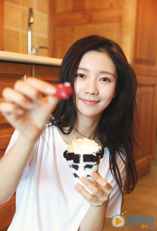 陈娅安甜美写真 陈娅安高清写真_陈娅安高清剧照