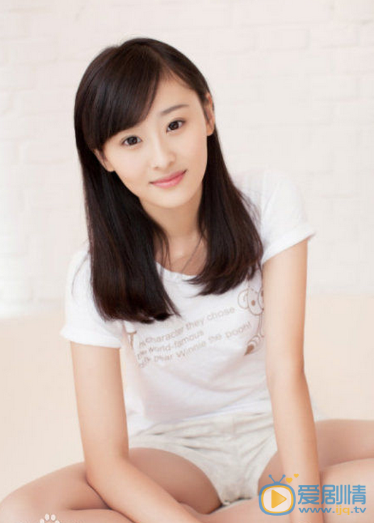  我的前半生桑卓董是谁演的？桑卓董扮演者关雪盈个人资料及写真生活照欣赏