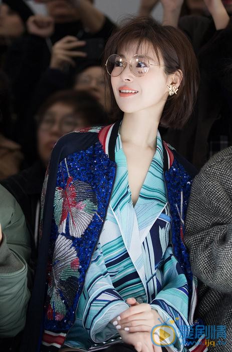 卢杉巴黎时装周 卢杉高清写真_卢杉高清剧照