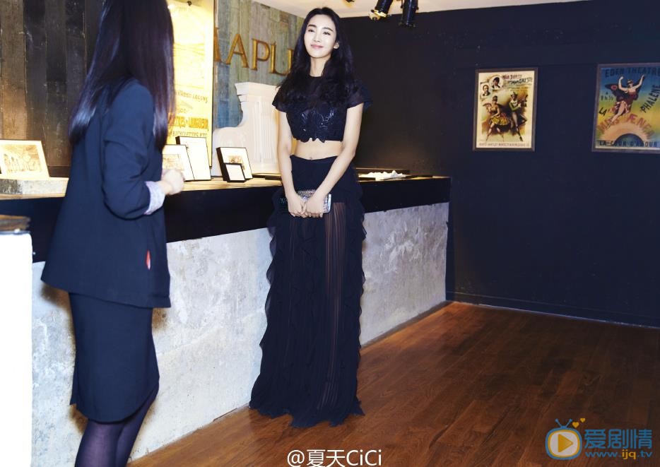 王紫璇时装周大片 王紫璇高清写真_王紫璇高清剧照