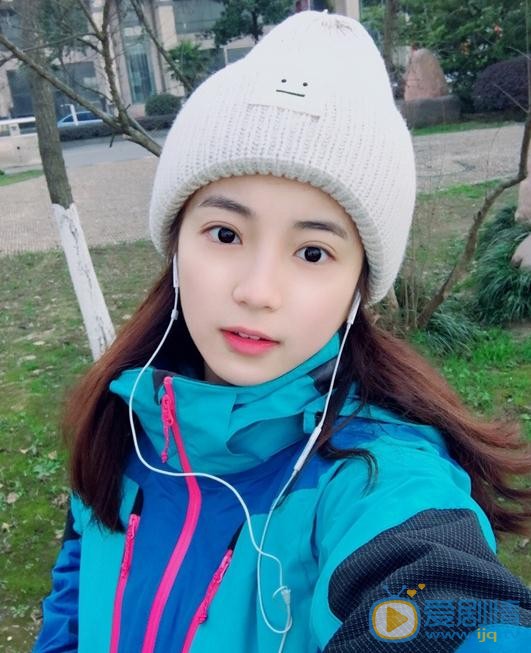 张雅钦生活照 张雅钦高清写真_张雅钦高清剧照