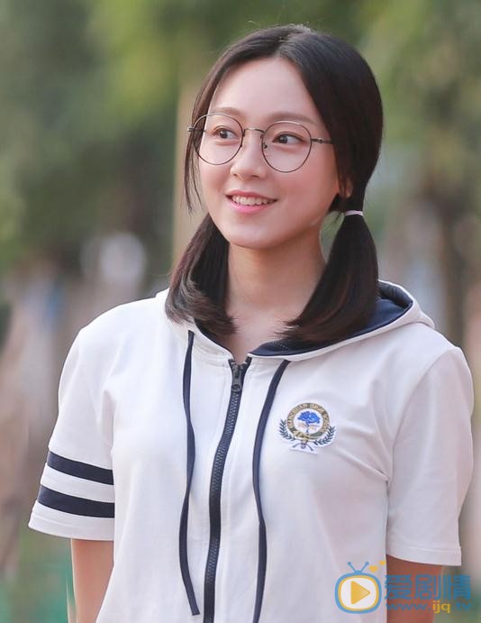 金丽婷《夏至未至》剧照 金丽婷高清写真_金丽婷高清剧照