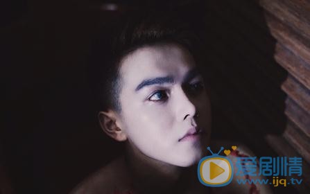 王浩歌帅气写真 王浩歌高清写真_王浩歌高清剧照