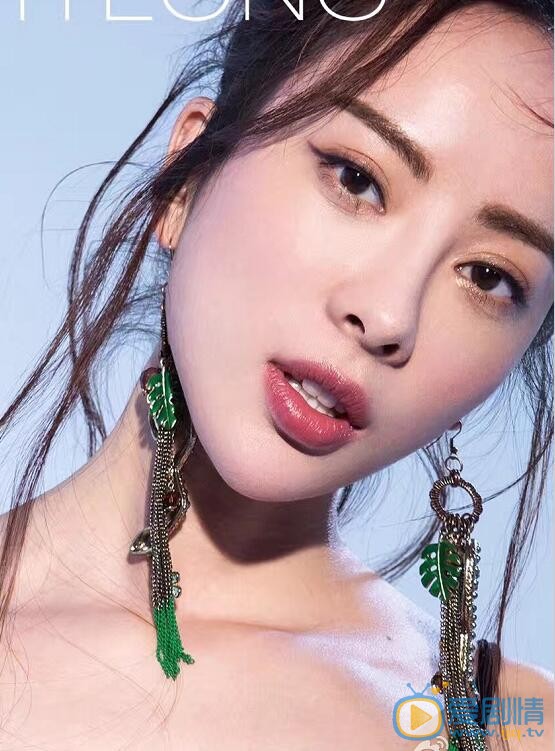 童苡萱时尚写真 童苡萱高清写真_童苡萱高清剧照