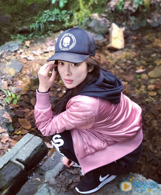 童苡萱生活照 童苡萱高清写真_童苡萱高清剧照