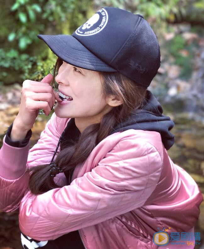 童苡萱生活照 童苡萱高清写真_童苡萱高清剧照
