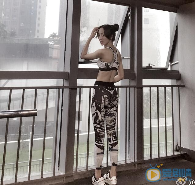 童苡萱生活照 童苡萱高清写真_童苡萱高清剧照