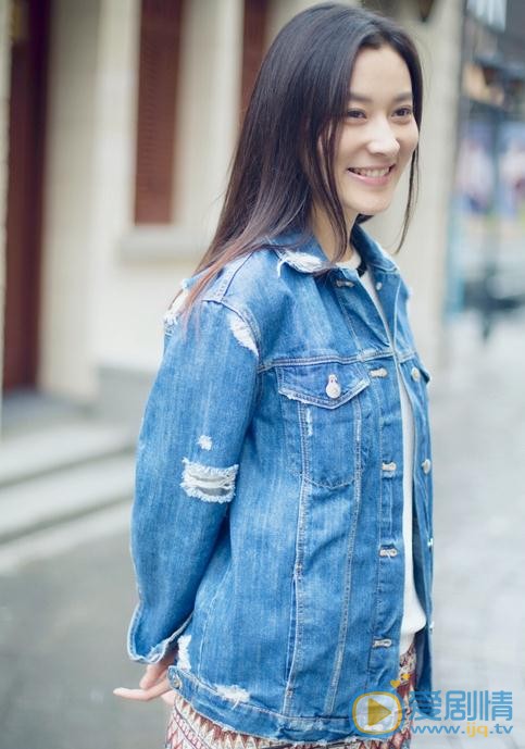 杨亚街拍写真 杨亚高清写真_杨亚高清剧照