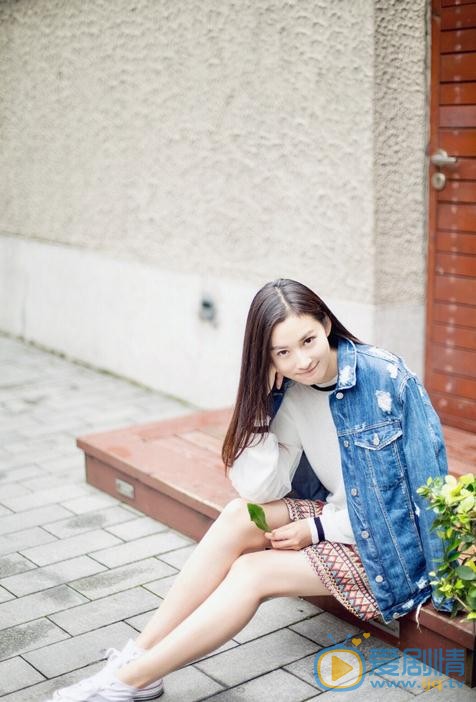 杨亚街拍写真 杨亚高清写真_杨亚高清剧照