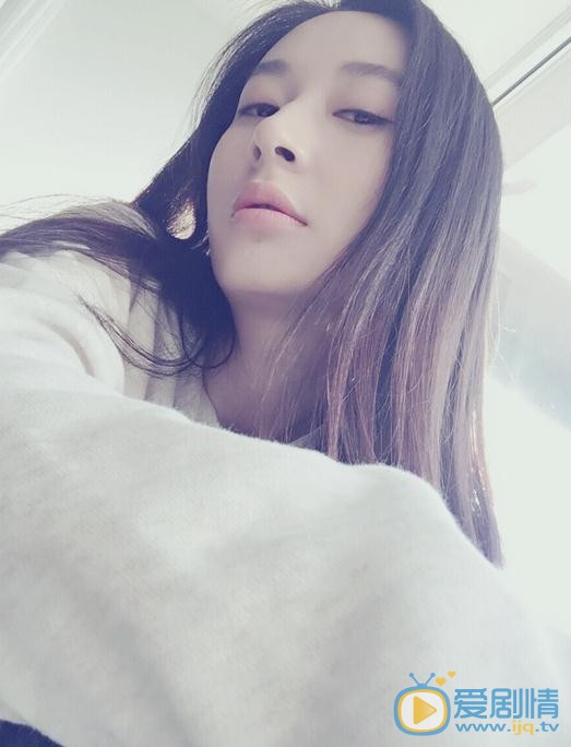 杨亚生活照 杨亚高清写真_杨亚高清剧照