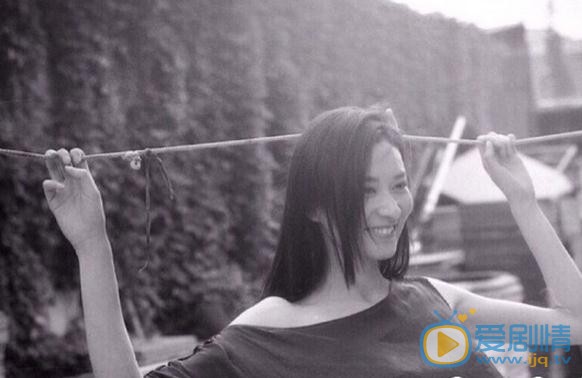 杨亚生活照 杨亚高清写真_杨亚高清剧照