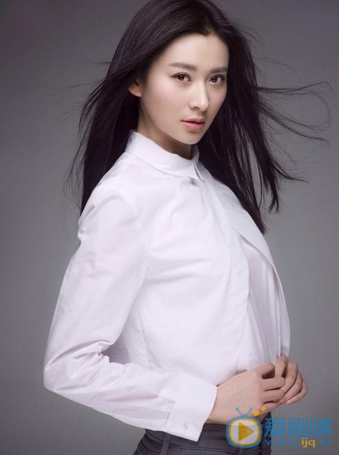 杨亚气质写真 杨亚高清写真_杨亚高清剧照