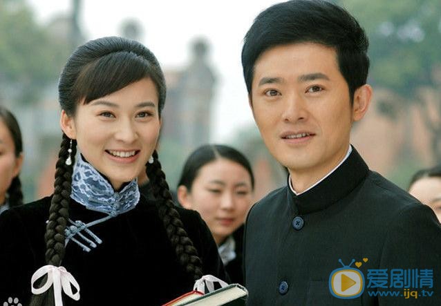 杨亚《花灯满城》剧照 杨亚高清写真_杨亚高清剧照