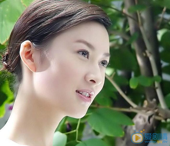 杨亚气质写真 杨亚高清写真_杨亚高清剧照