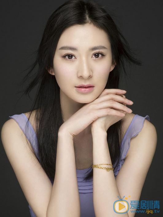 杨亚气质写真 杨亚高清写真_杨亚高清剧照