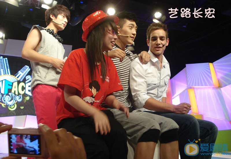 路宏活动节目照 路宏高清写真_路宏高清剧照