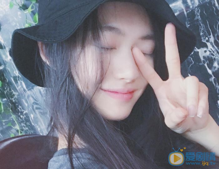 陈雨锶生活照 陈雨锶高清写真_陈雨锶高清剧照