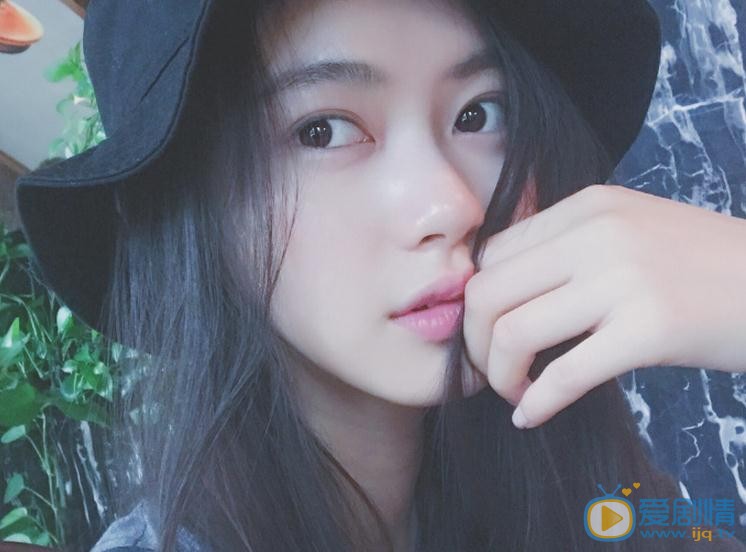 陈雨锶生活照 陈雨锶高清写真_陈雨锶高清剧照