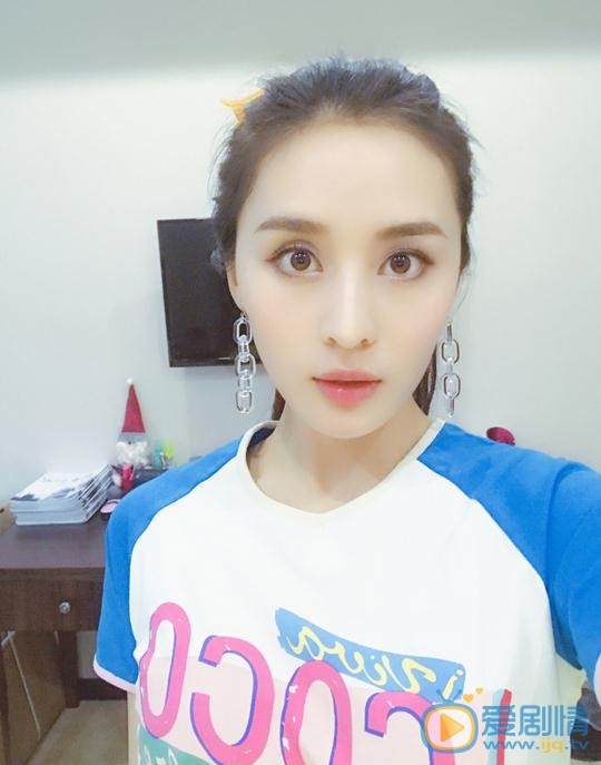 汤晶晶生活照 汤晶晶高清写真_汤晶晶高清剧照
