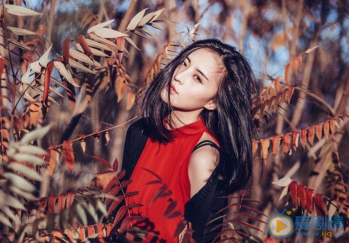 汤晶晶性感写真 汤晶晶高清写真_汤晶晶高清剧照