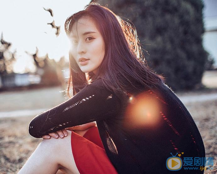 汤晶晶性感写真 汤晶晶高清写真_汤晶晶高清剧照