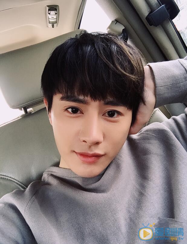 王佑硕生活照 王佑硕高清写真_王佑硕高清剧照