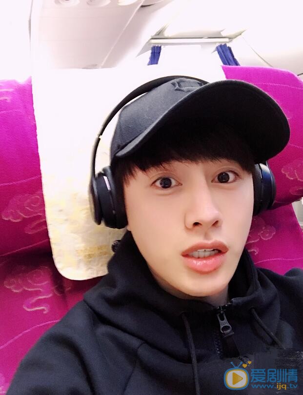 王佑硕生活照 王佑硕高清写真_王佑硕高清剧照