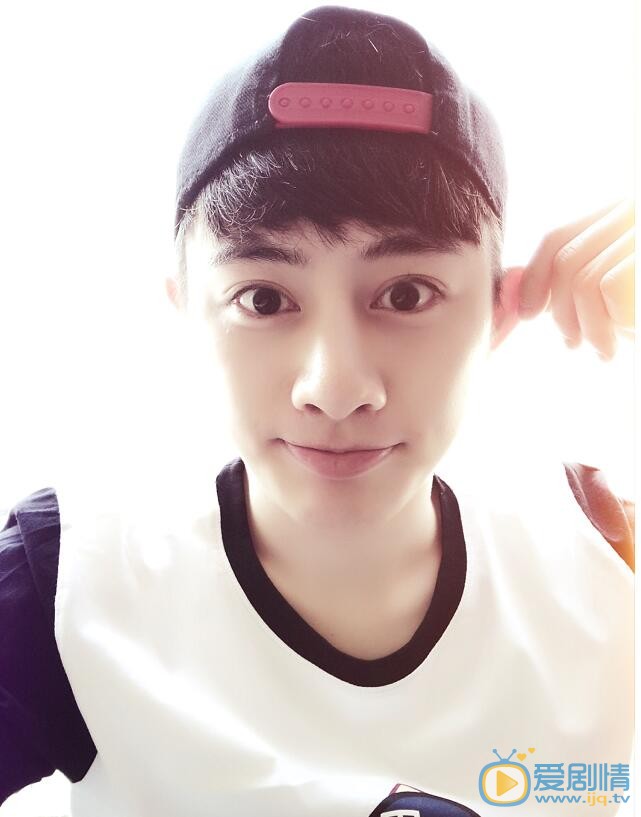 王佑硕生活照 王佑硕高清写真_王佑硕高清剧照