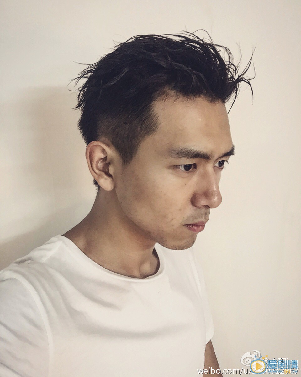河神郭得友饰演者李现个人资料、写真、生活照赏析