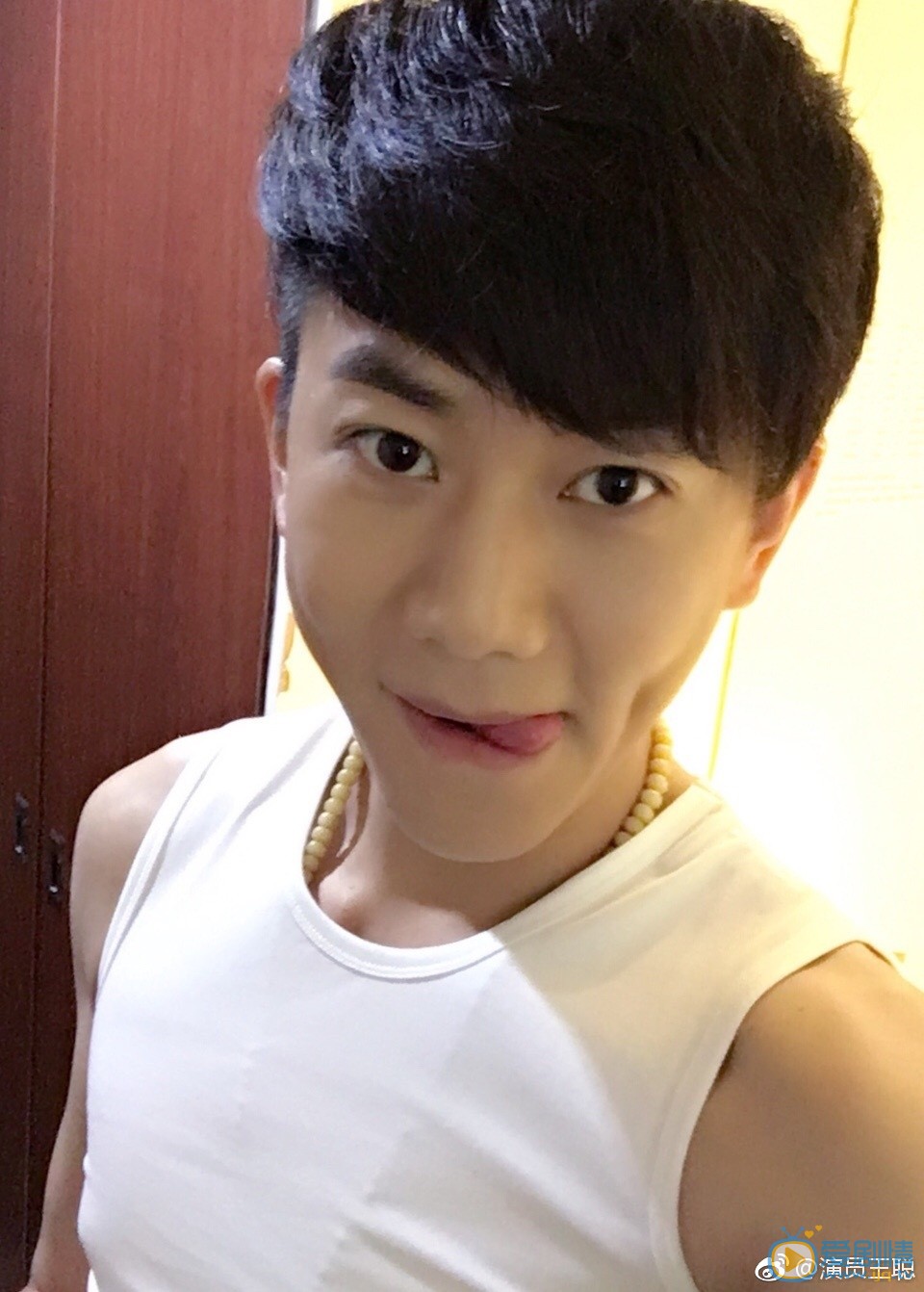 王聪生活照 王聪高清写真_王聪高清剧照