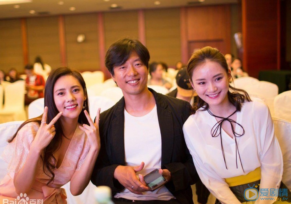 凌潇肃活动照 凌潇肃高清写真_凌潇肃高清剧照