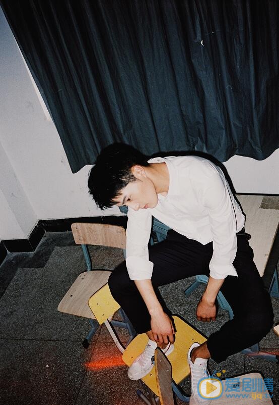葛秋谷阳光写真 葛秋谷高清写真_葛秋谷高清剧照