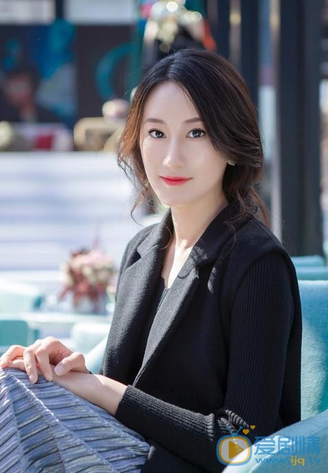 王者心街拍写真 王者心高清写真_王者心高清剧照